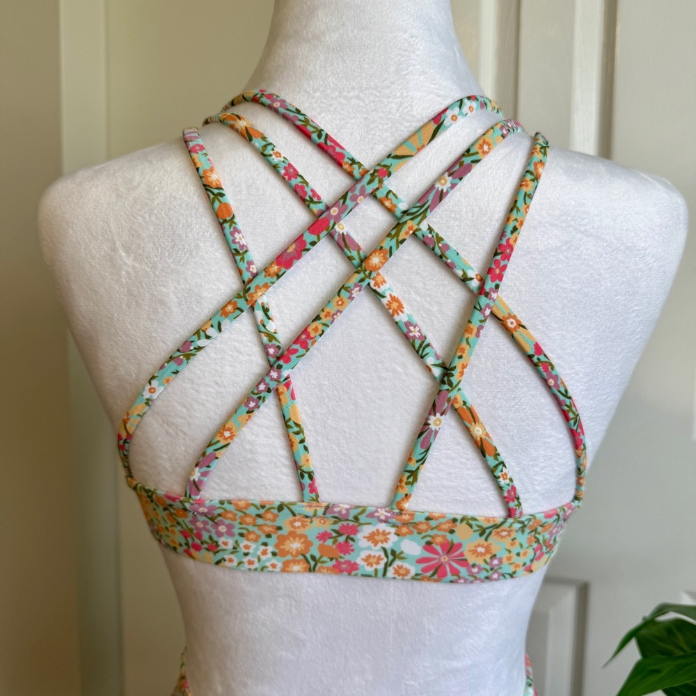 Kulani Kinis Zali Floral High Waist Bikini - Picture 10 of 16